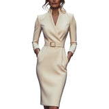 Marina | Vestido negro refinado con cinturón y cuello mandarín