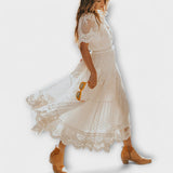 Helena - Vestido midi con encaje y escote en V