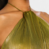 Emma Vestido Halter Metálico con Espalda Abierta y Abertura Alta