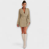 Zélia - Vestido blazer con escote en V