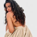 Justine Vestido Fluido de Verano con Toques Femeninos