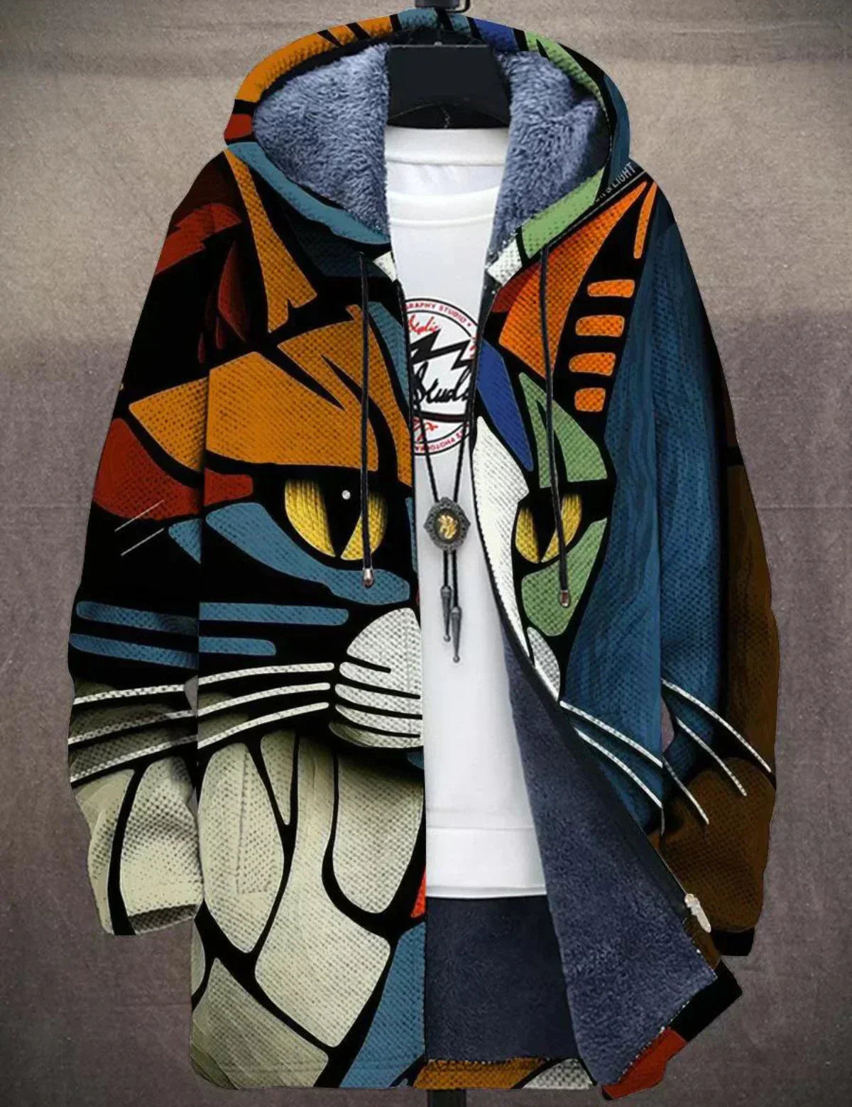 Diego | Chaqueta unisex con capucha inspirada en arte de lujo
