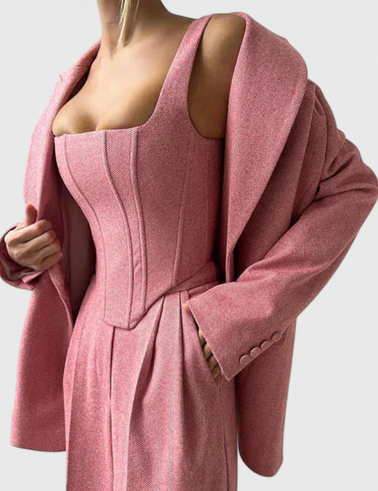 Evena Traje de Pantalón para una Elegancia Confiada