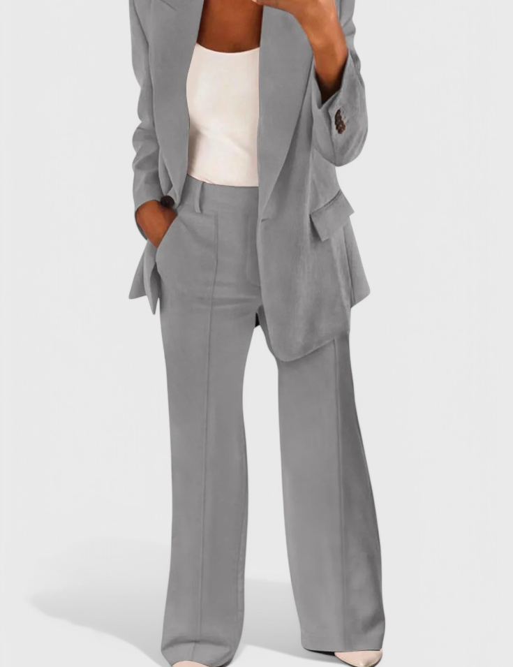 Kaia Conjunto Pulido de 2 Piezas para el Trabajo y Más Allá