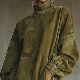 Gabriela | Vestido de ante con cuello alto y flecos