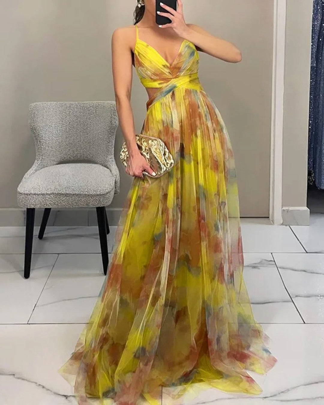 Gisela - Zauberhaftes Maxikleid mit Blumenprint