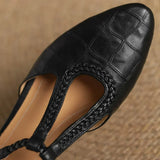 Greta – Zapatos clásicos de cuero con detalle trenzado