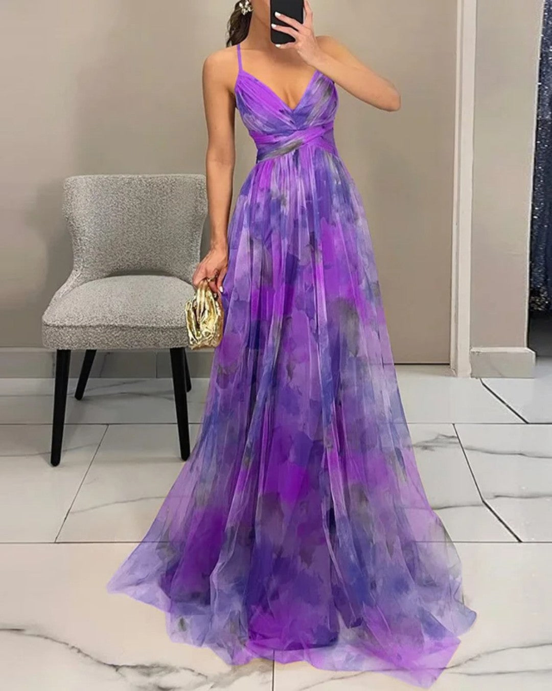 Gisela - Zauberhaftes Maxikleid mit Blumenprint