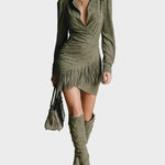 Vestido mini verde de viscosa con escote cruzado Edurne, vista frontal