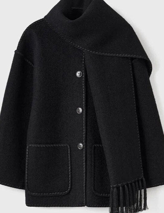 Abrigo con Bufanda de Flecos en Color Ciervo