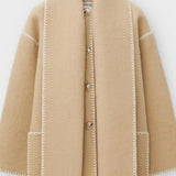 Abrigo con Bufanda de Flecos en Color Ciervo