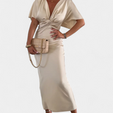 Emryn Vestido Suave con Nudo Cruzado