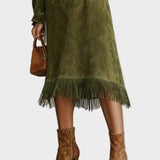 Vestido de ante con cuello alto y flecos Constanza, conjunto completo