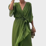 Patricia - Vestido con lazo y detalles artesanales