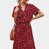 Rovena Vestido Midi de Lunares con Cuello Camisero y Cintura Ajustable